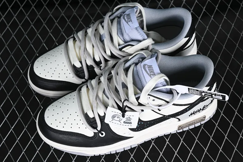 All Categories Nk SB Dunk Series Nk SB Dunk Low Low-top sneakers CS version Nk Dunk Low "Miami Hurricanes" Space Exploration Star Trek Customized version of deconstructed straps retro distressed low-top sneakers DJ6188-003